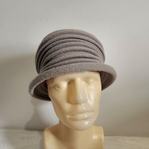 Parkhurst Vintage Rare 100% Wool Gray Cloche Winter Hat Cap